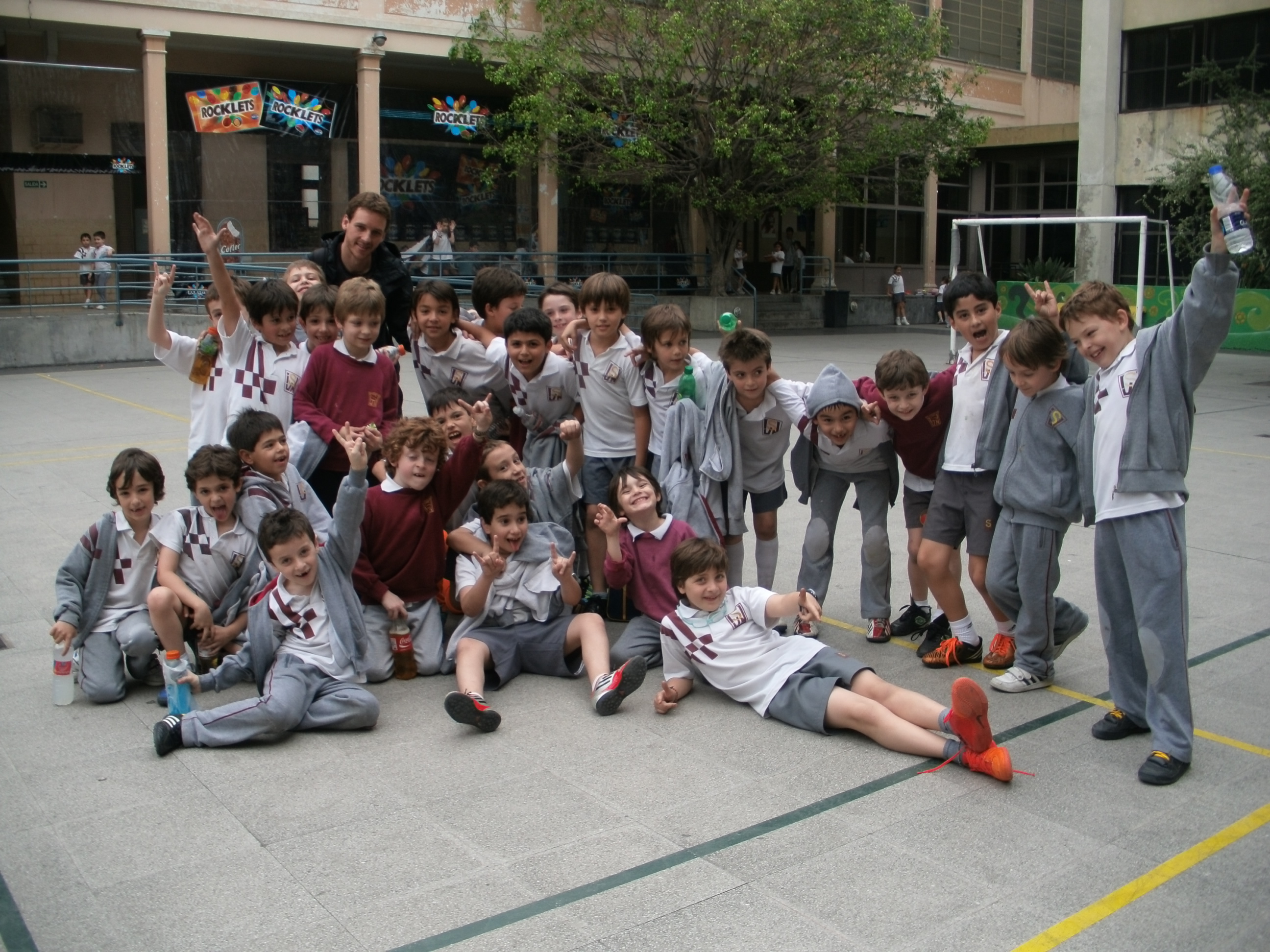 HAY EQUIPO…